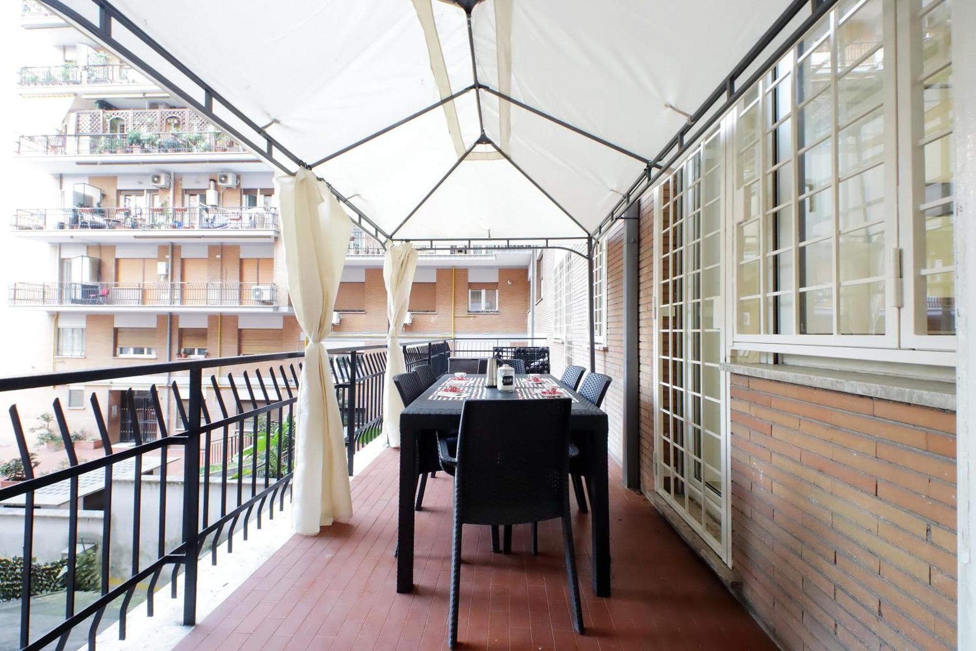 Lovely Apartment With Terrace Near The Vatican Rome Exterior photo